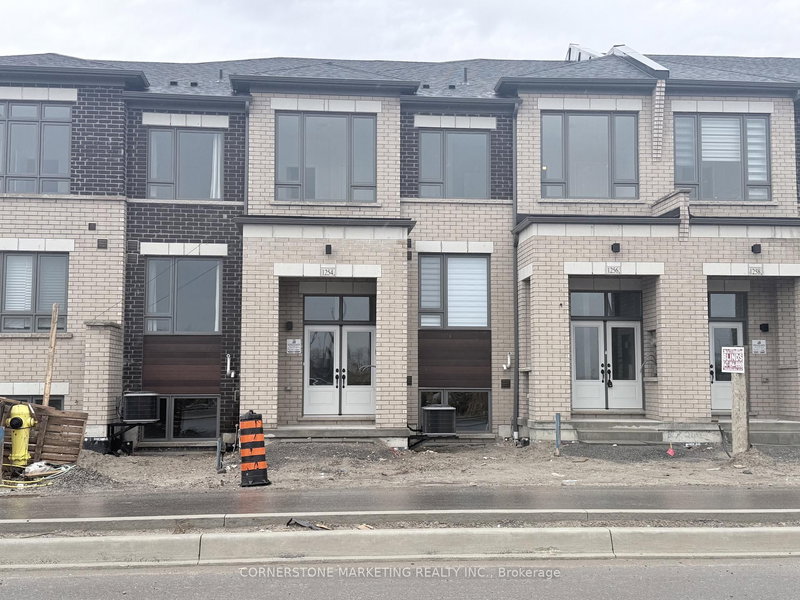 1254 Elizabeth Mackenzie Dr, Pickering, L1V 2P8 | Image 2