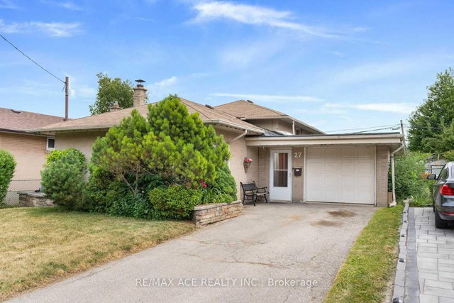 Main - 27 Oakridge Drive