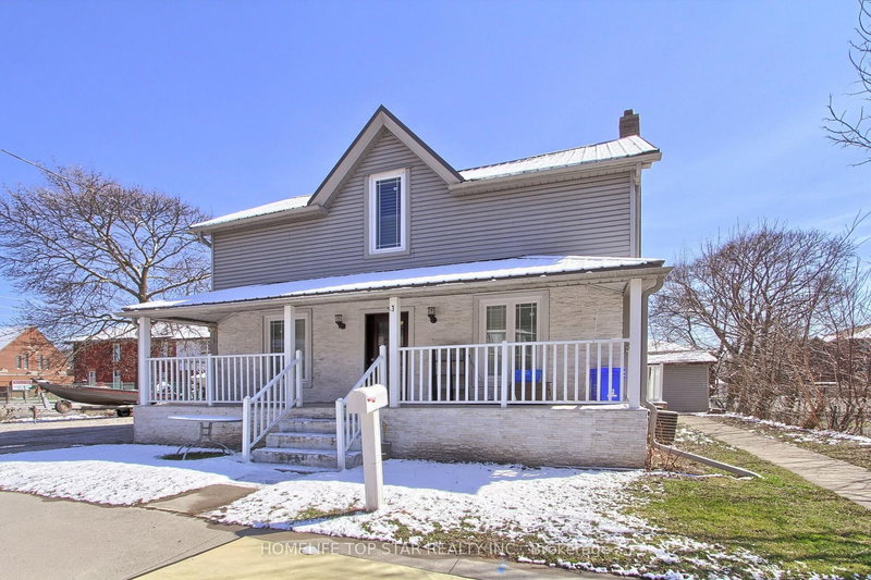 Upper - 17 Royal St, Oshawa, L1H 2T5 | Image 2
