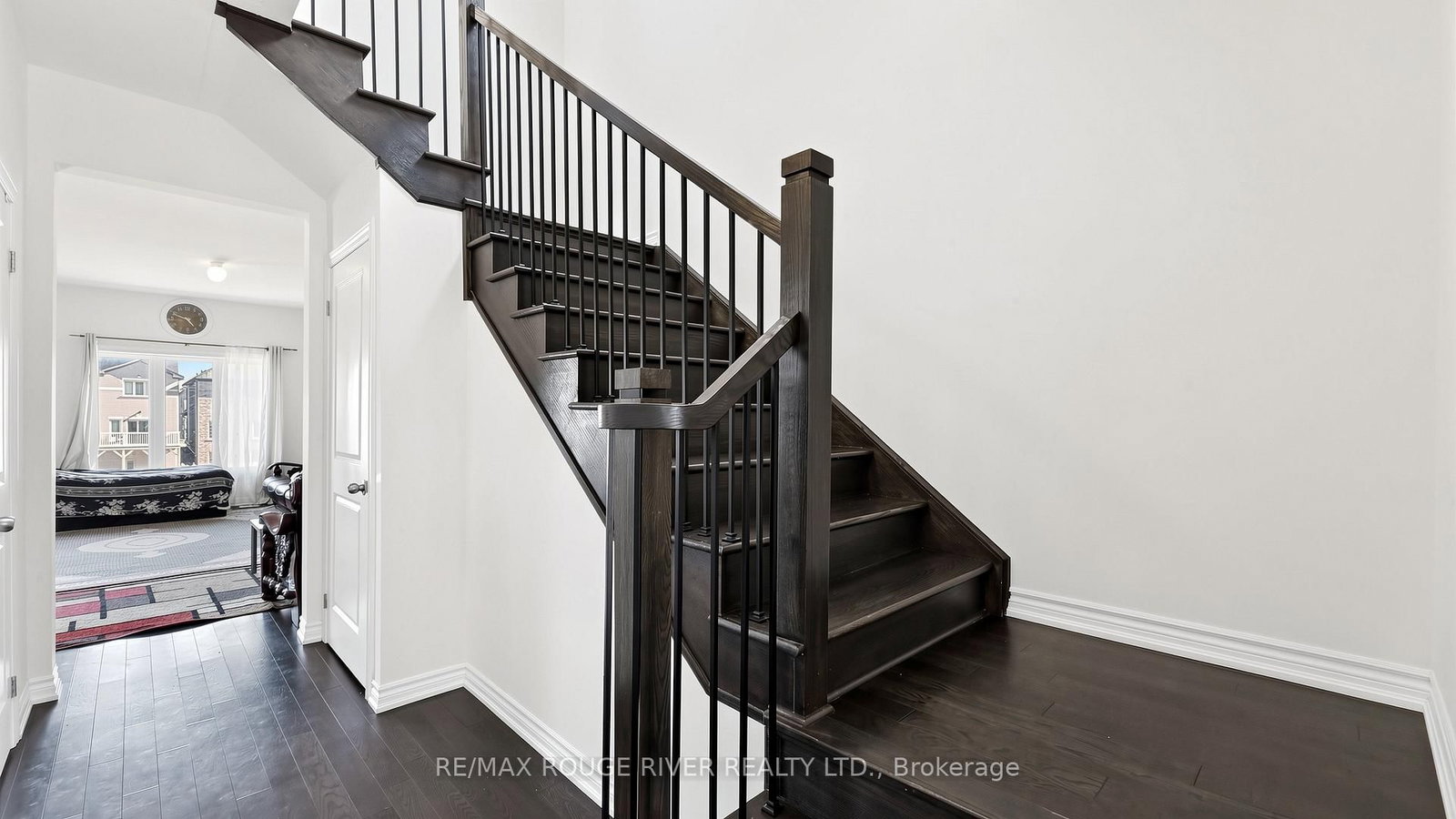 1099 Cameo Street - Photo 12