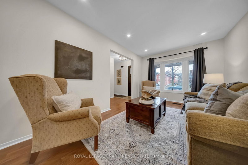 76 Cornwall Dr, Ajax, L1T 3E9 | Image 3