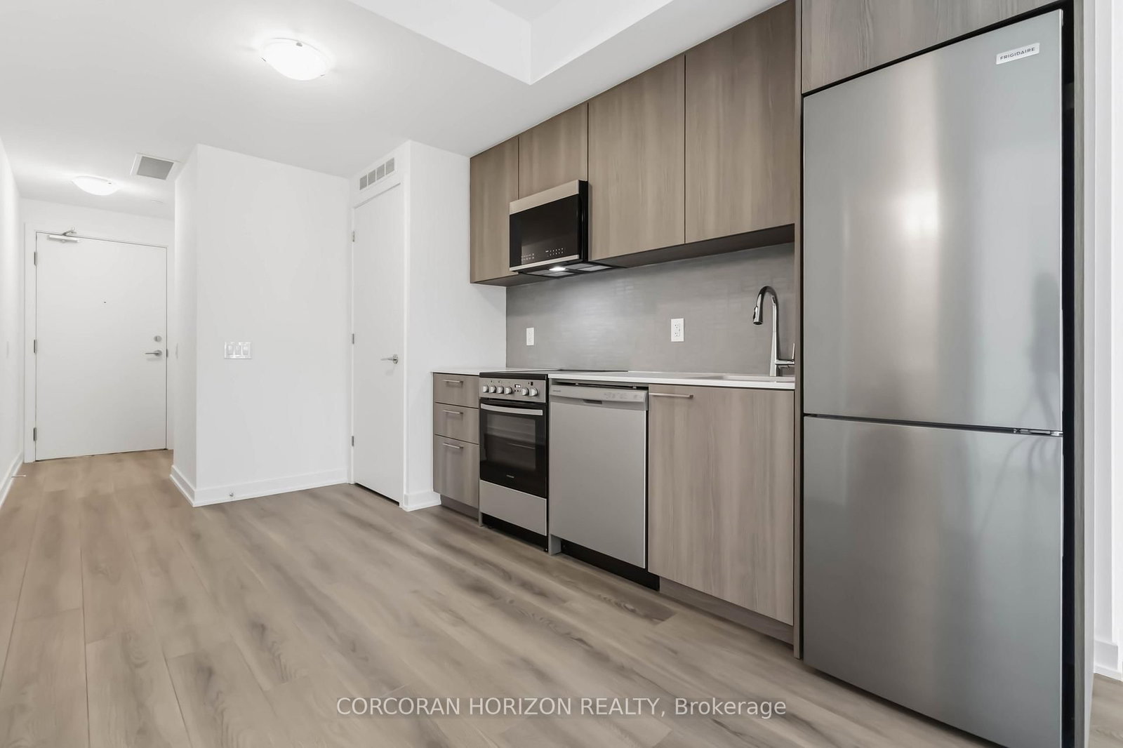 7439 Kingston Road, Unit 716 - Photo 14