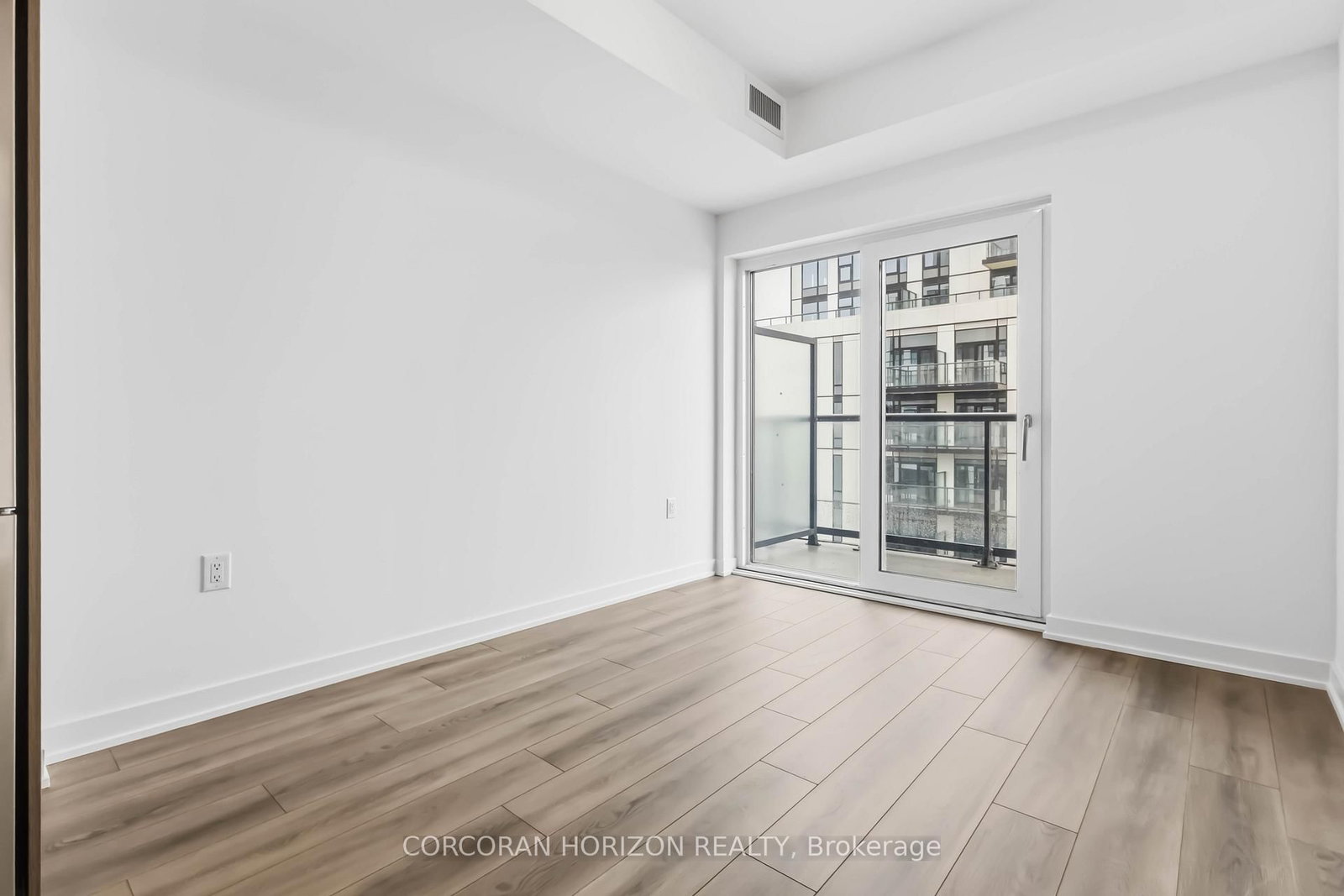 7439 Kingston Road, Unit 716 - Photo 9