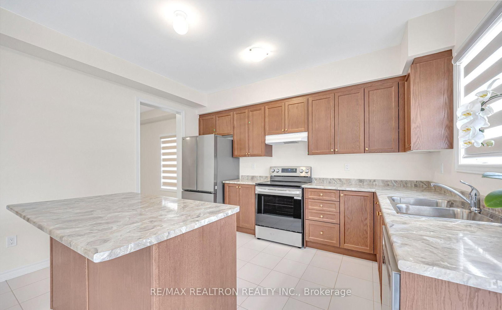 126 North Garden Boulevard - Photo 12