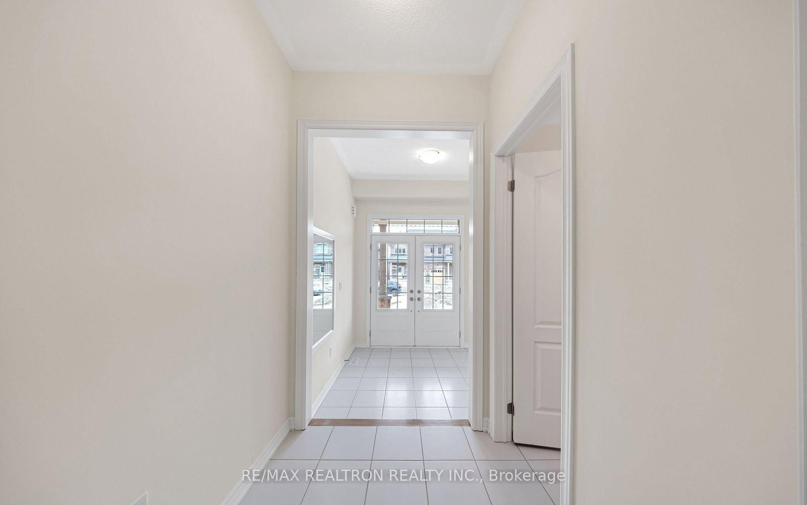 126 North Garden Boulevard - Photo 4