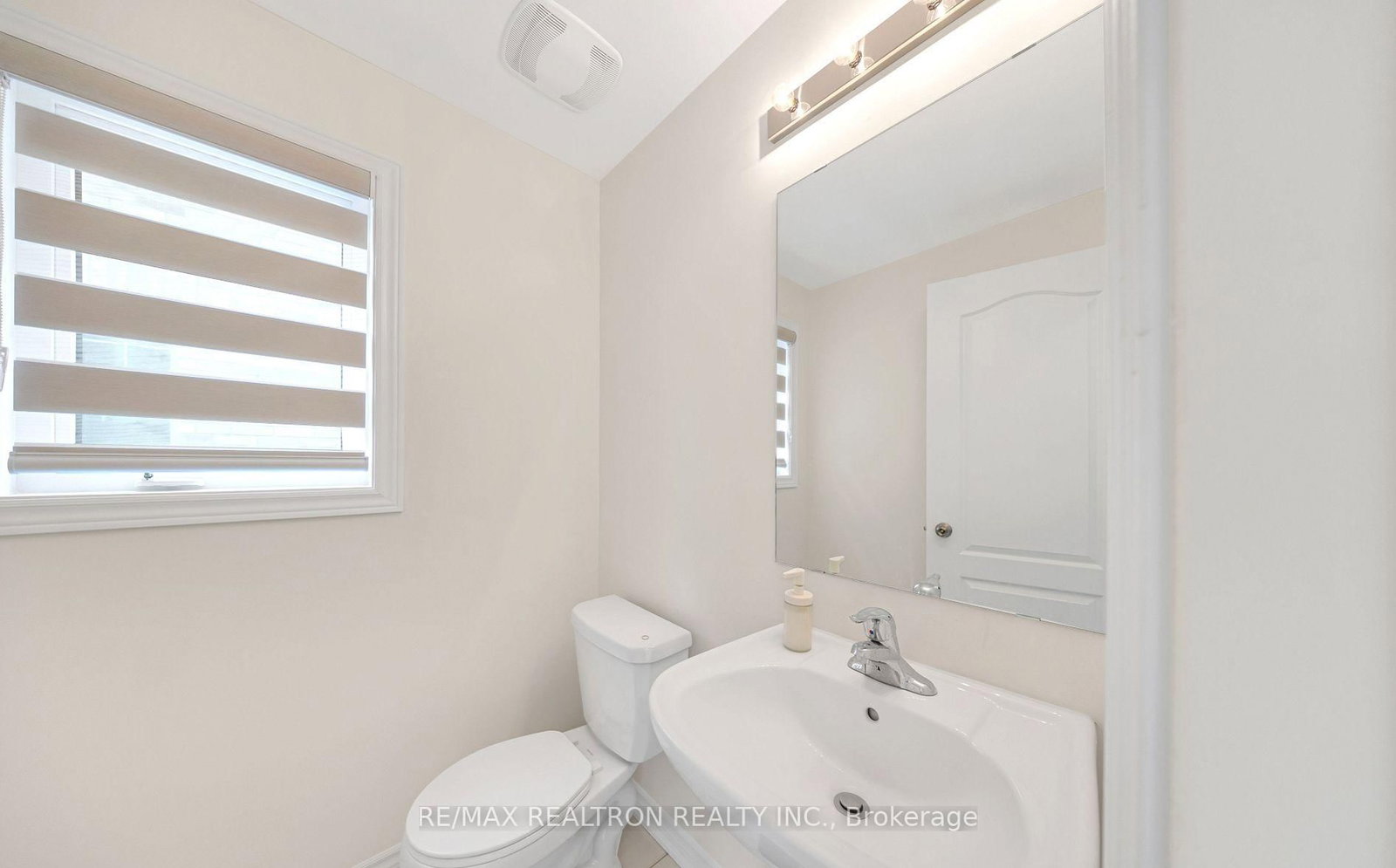 126 North Garden Boulevard - Photo 5