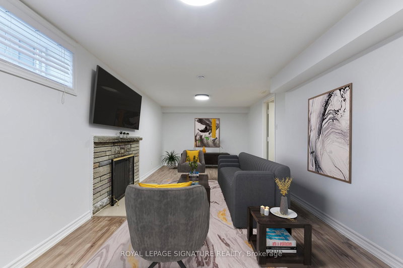 Bsmt - 43 Meadowacres Dr, Toronto, M1T 1B3 | Image 2