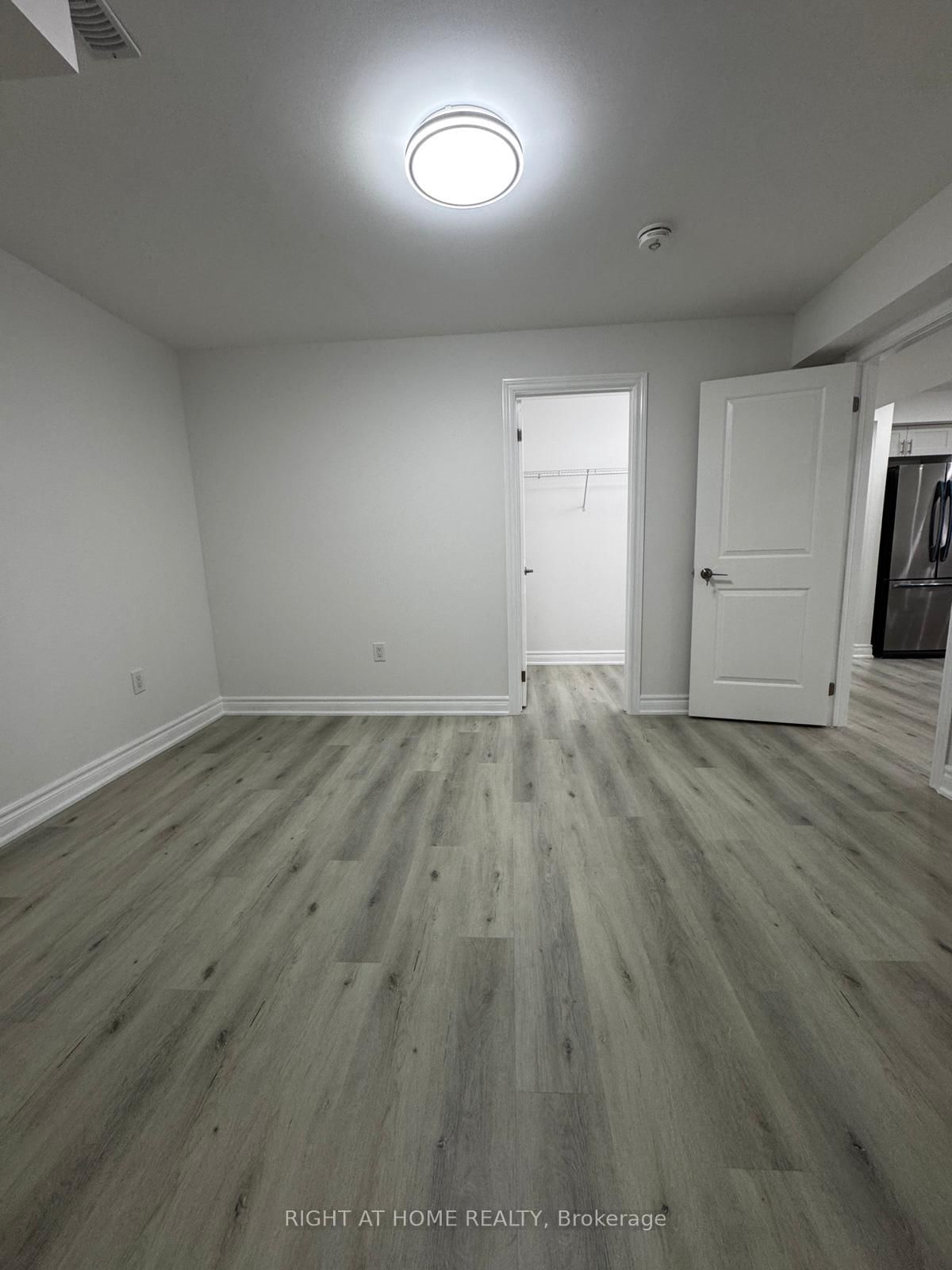 32 Auckland Drive E, Unit BSMT - Photo 14