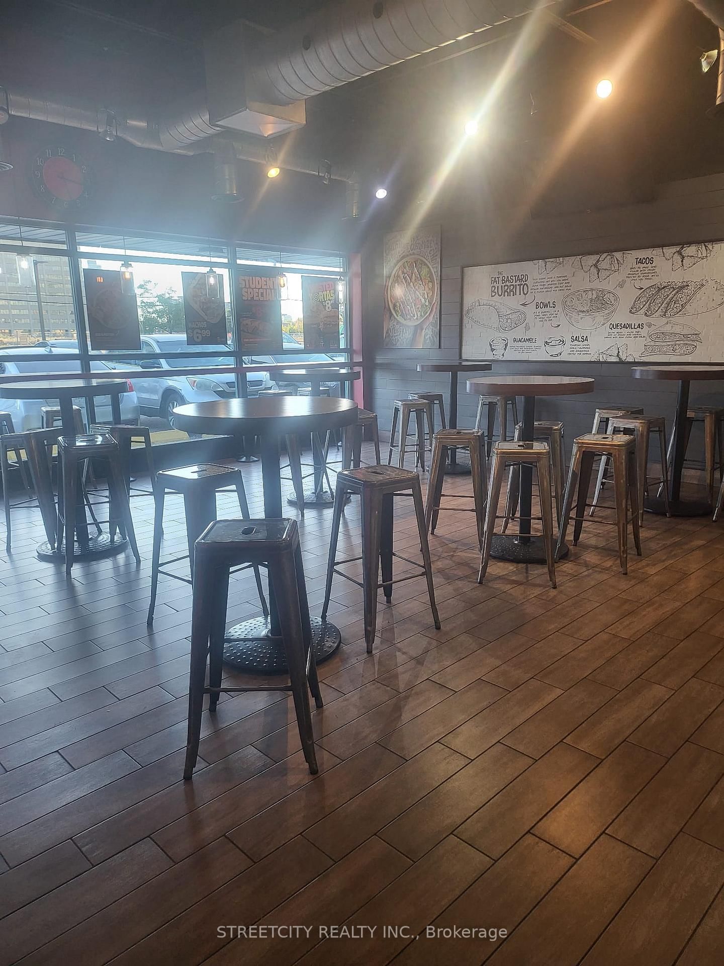 2575 Victoria Park Avenue - Photo 4