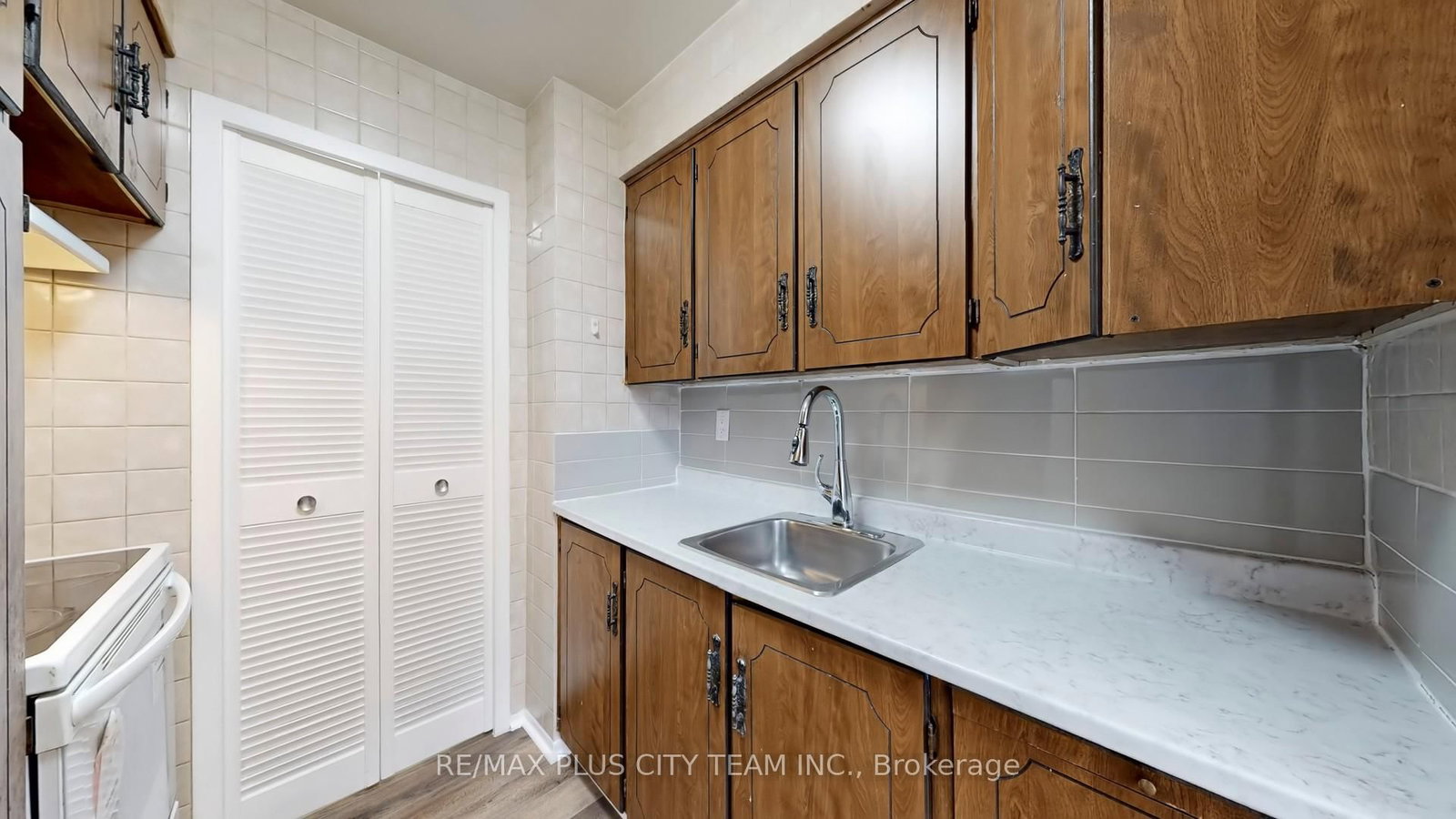 3311 Kingston Road, Unit 311 - Photo 8