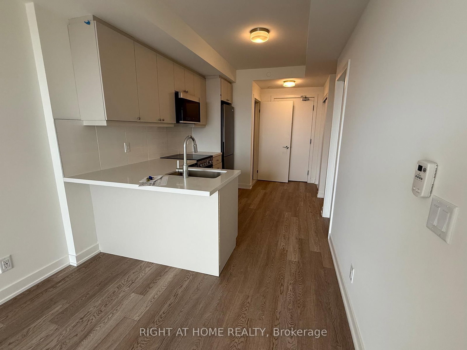 51 Clarington Boulevard, Unit 1220 - Photo 3