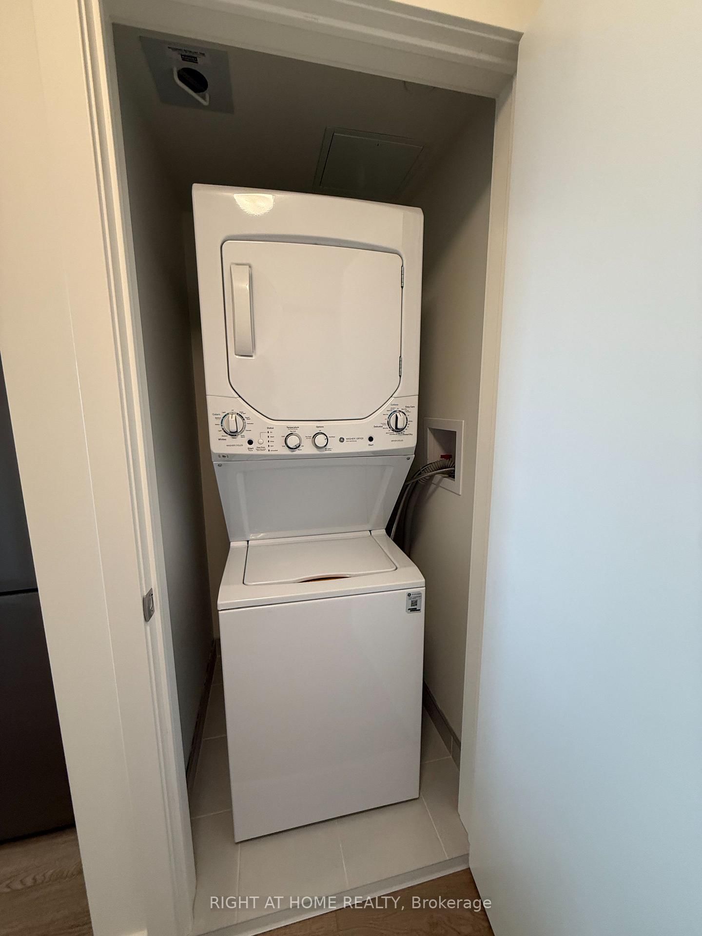 51 Clarington Boulevard, Unit 1220 - Photo 6