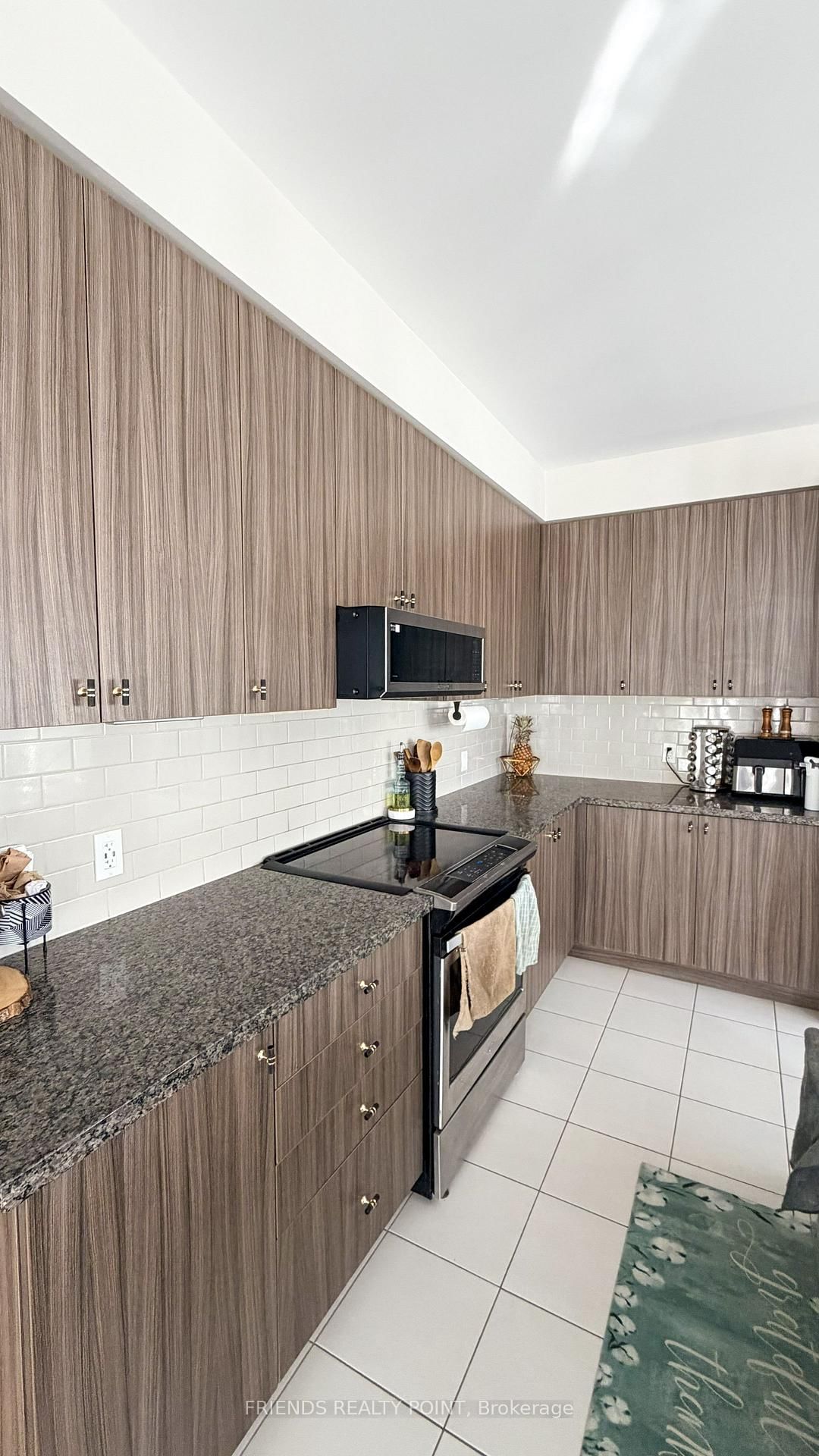 2502 Hibiscus Drive - Photo 13