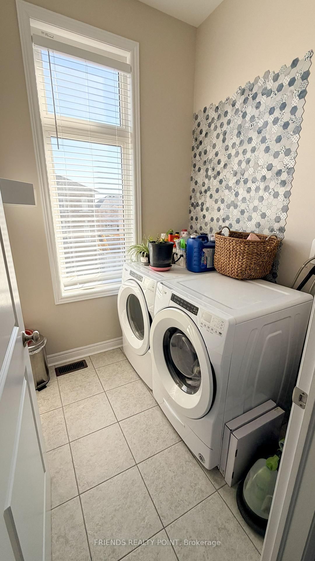 2502 Hibiscus Drive - Photo 18