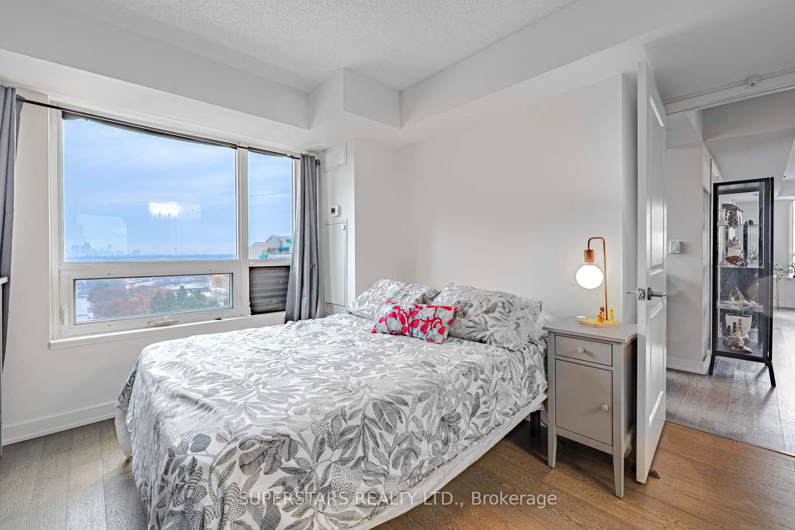 185 Bonis Avenue, Unit 1511 - Photo 8