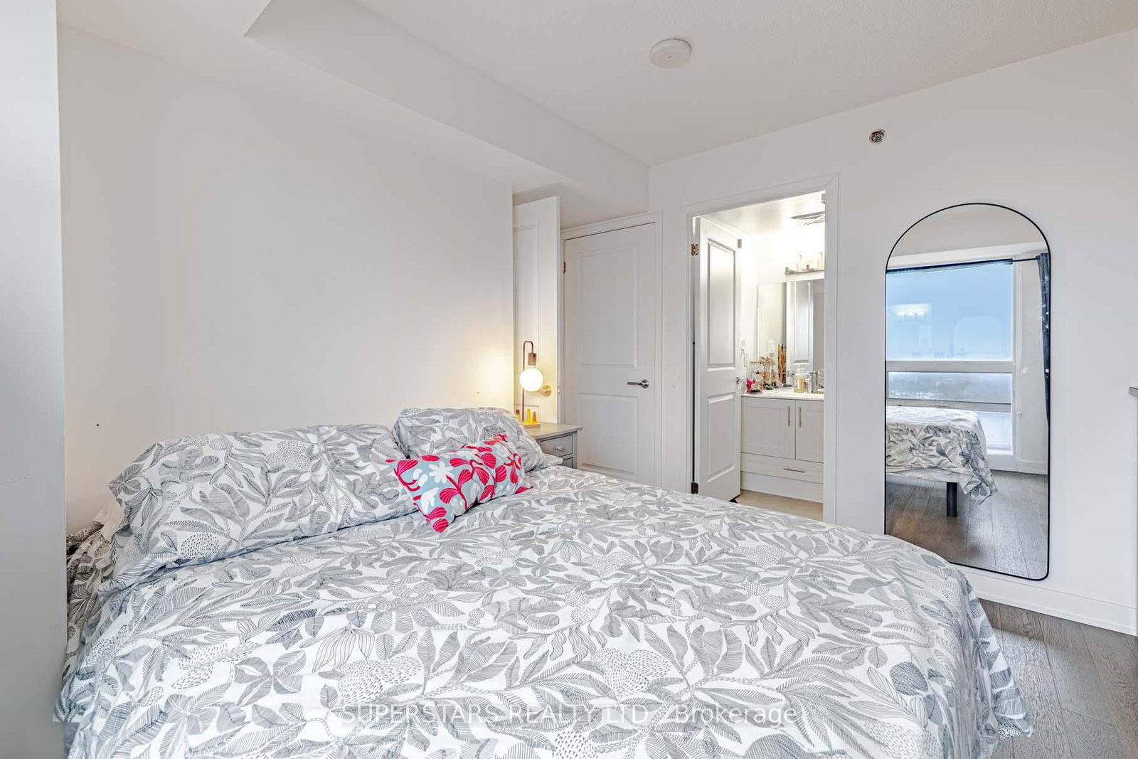 185 Bonis Avenue, Unit 1511 - Photo 9