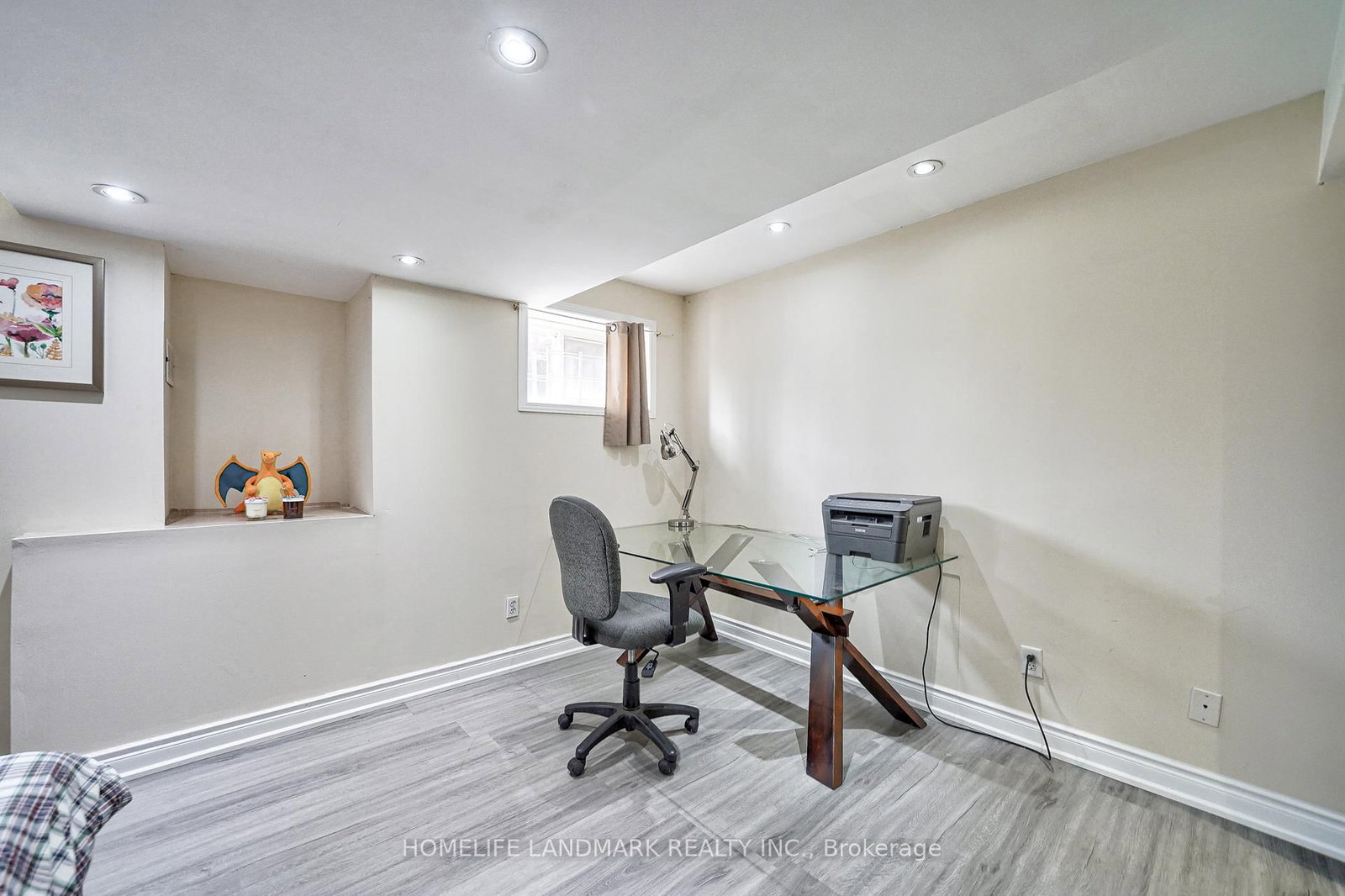 6 Stonebridge Boulevard, Unit Bsmt - Photo 11