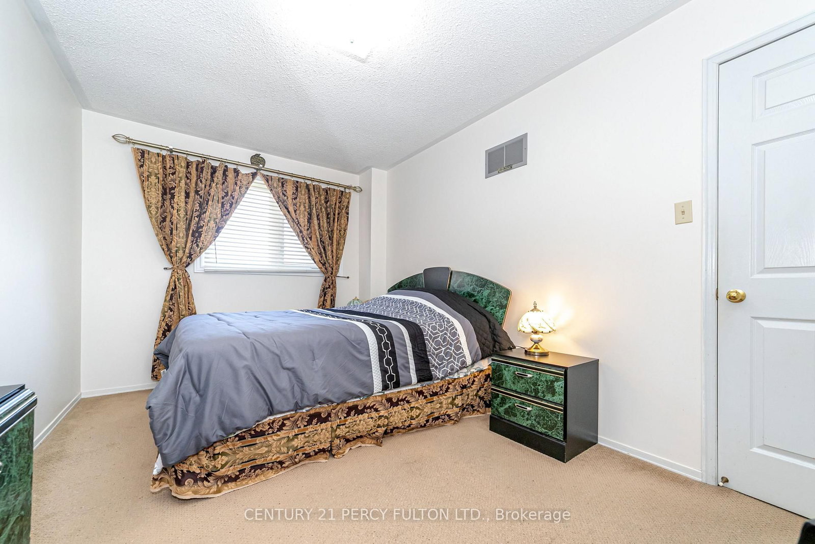 1634 Beaton Way - Photo 30