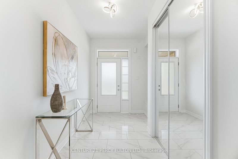 11 Cisco Dr, Whitby, L1P 0M2 | Image 3