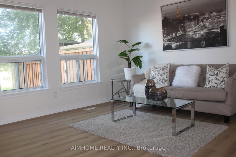 2311 Bridletowne Circ, Toronto, M1W 2L3 | Image 2