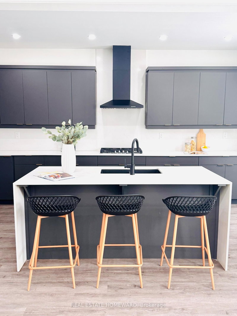 30 Frank Lloyd Wright St, Whitby, L1N 0N9 | Image 3