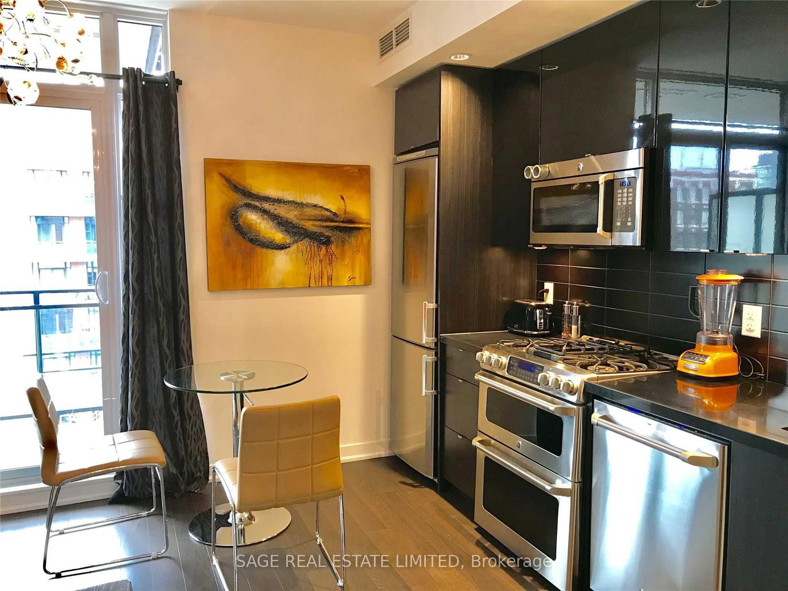 88 Colgate Avenue, Unit 533 - Photo 8