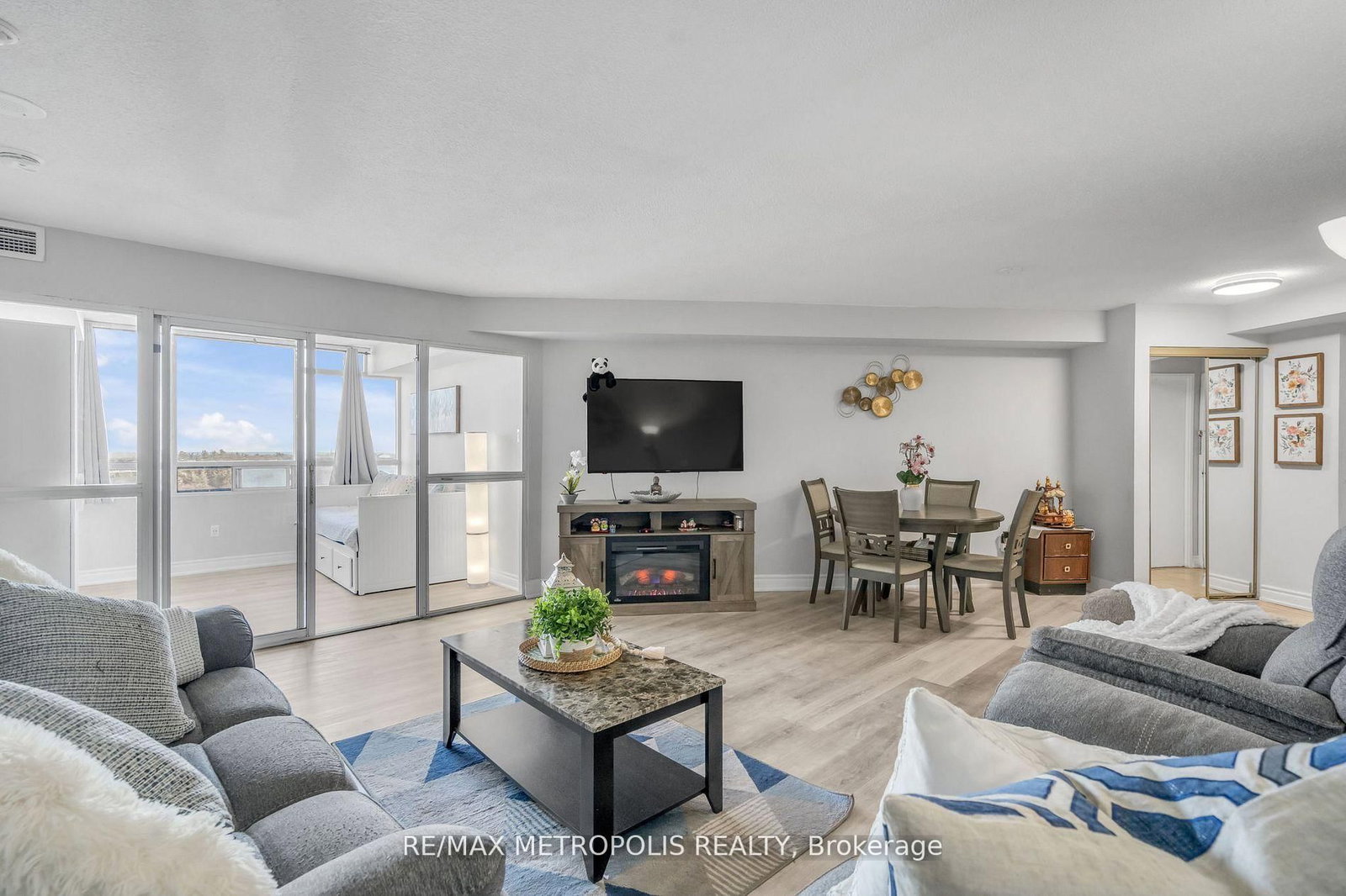 3050 Ellesmere Road, Unit 1601 - Photo 6