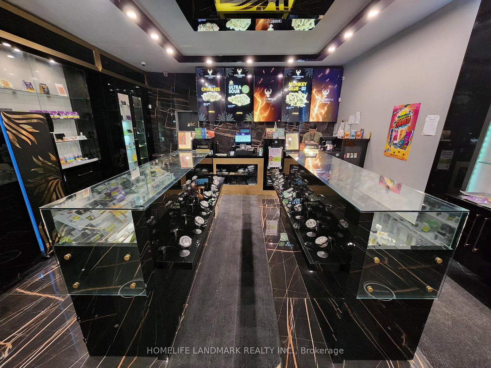 12 Simcoe Street S - Photo 4