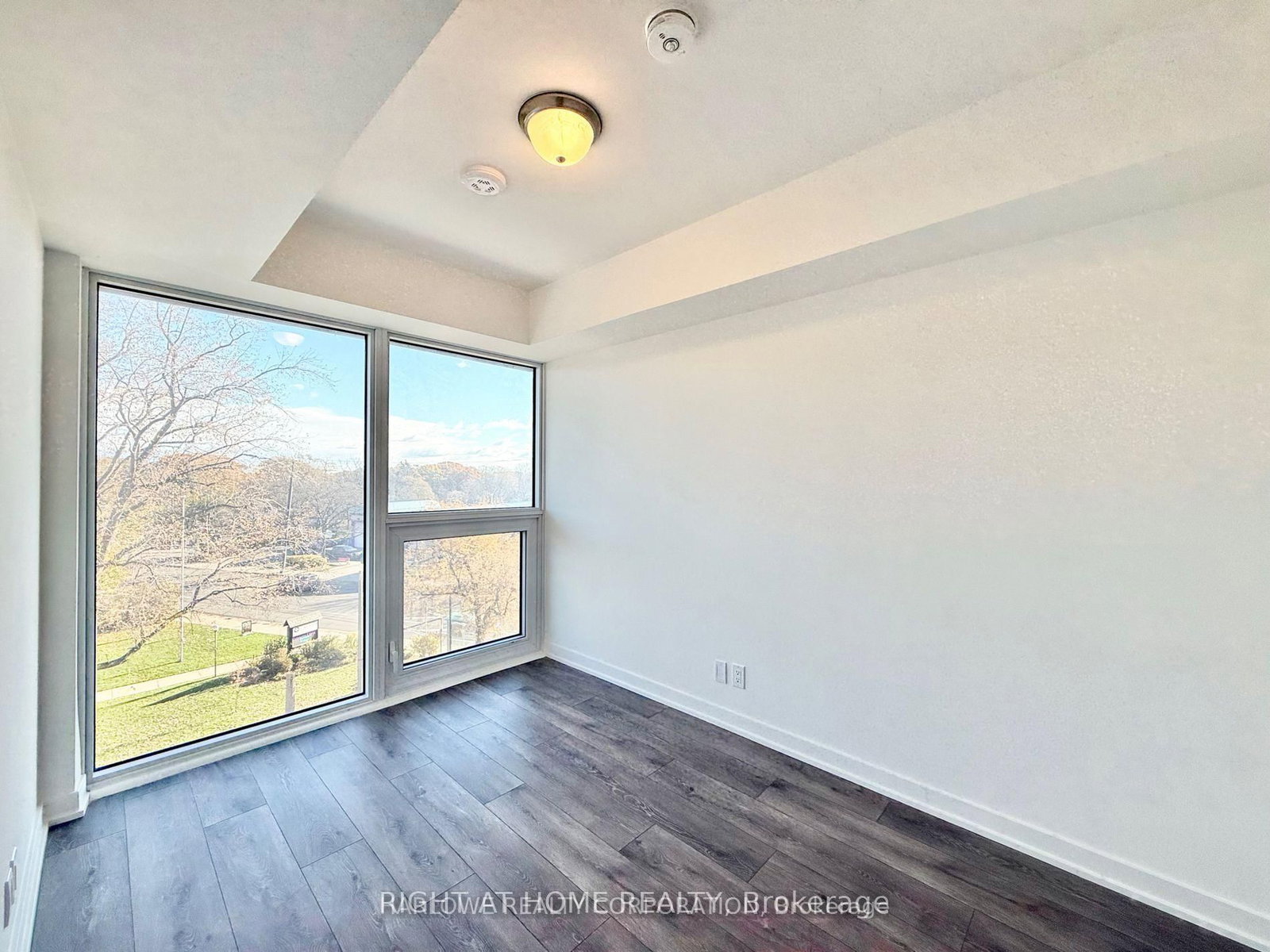Condo for lease at 514-2 Manderley Drive, Toronto, Ontario, M1N 1R6 - Birchcliffe-Cliffside - MLS: E13027994