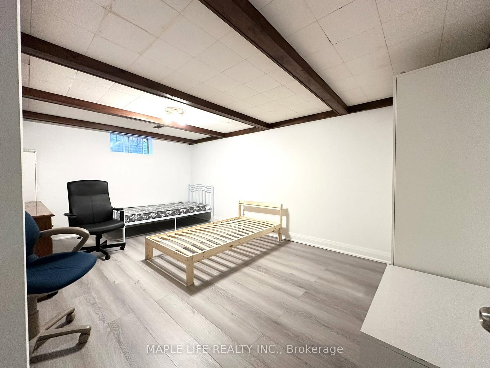 37 Pinemeadow Boulevard, Unit Bsmt - Photo 5