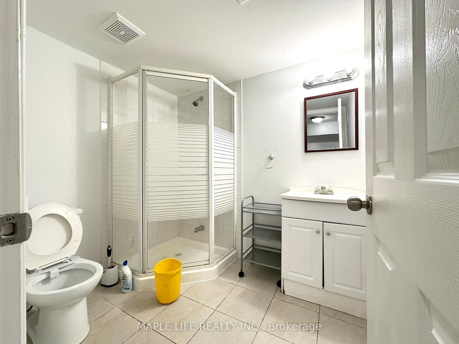 37 Pinemeadow Boulevard, Unit Bsmt - Photo 9