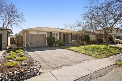 37 Lewin Cres | Ajax | Image