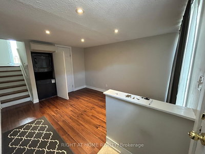 2-1666 Queen Street East, Toronto, Ontario image-0-2