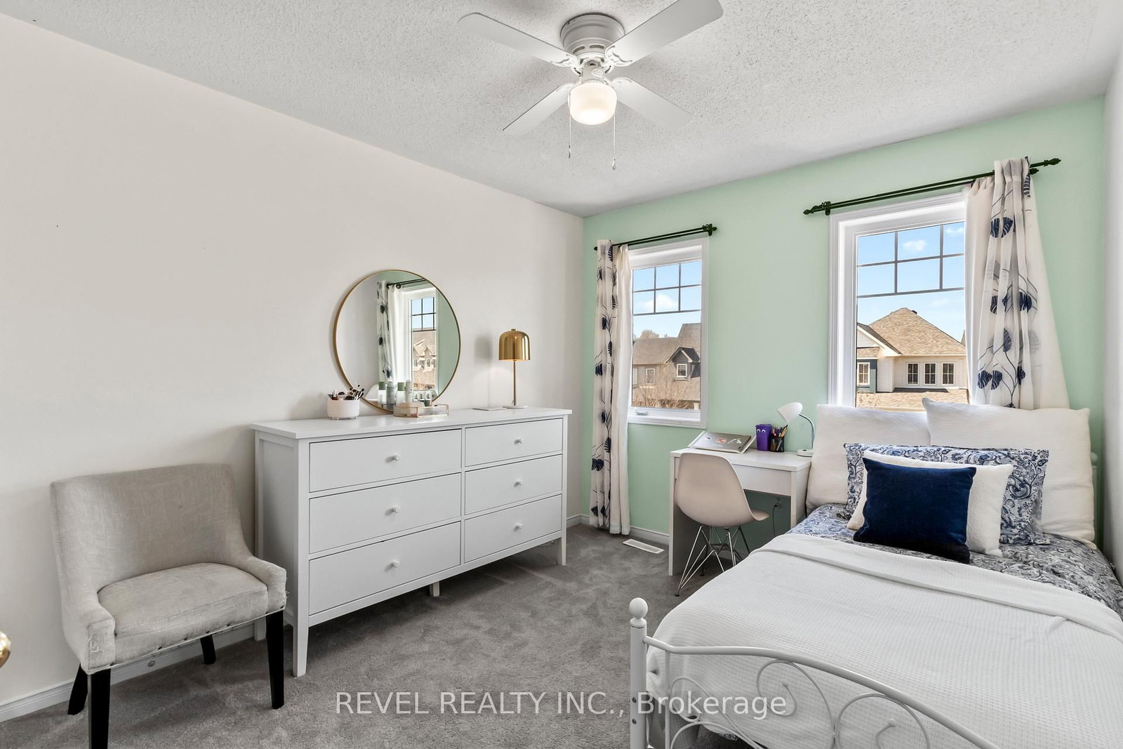 15 Donlevy Crescent - Photo 25