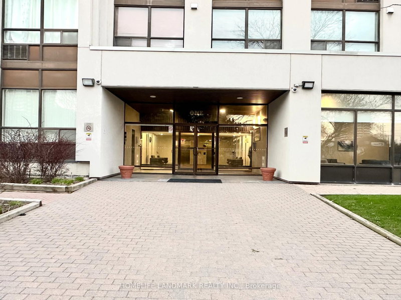 303 - 1 Reidmount Ave, Toronto, M1S 4V3 | Image 2