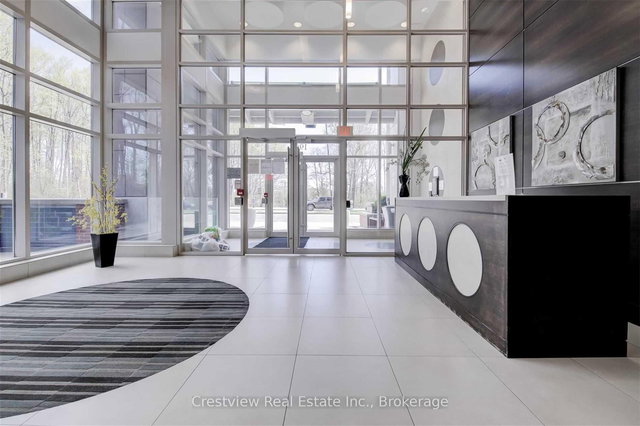 1708 - 190 Borough Drive