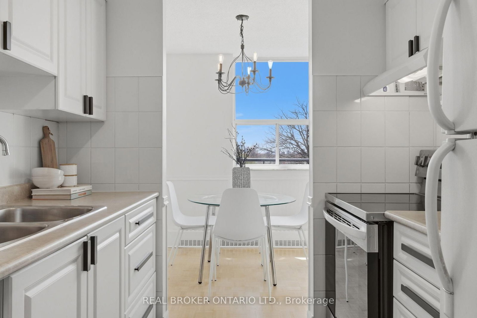 1071 Woodbine Avenue, Unit 306 - Photo 12