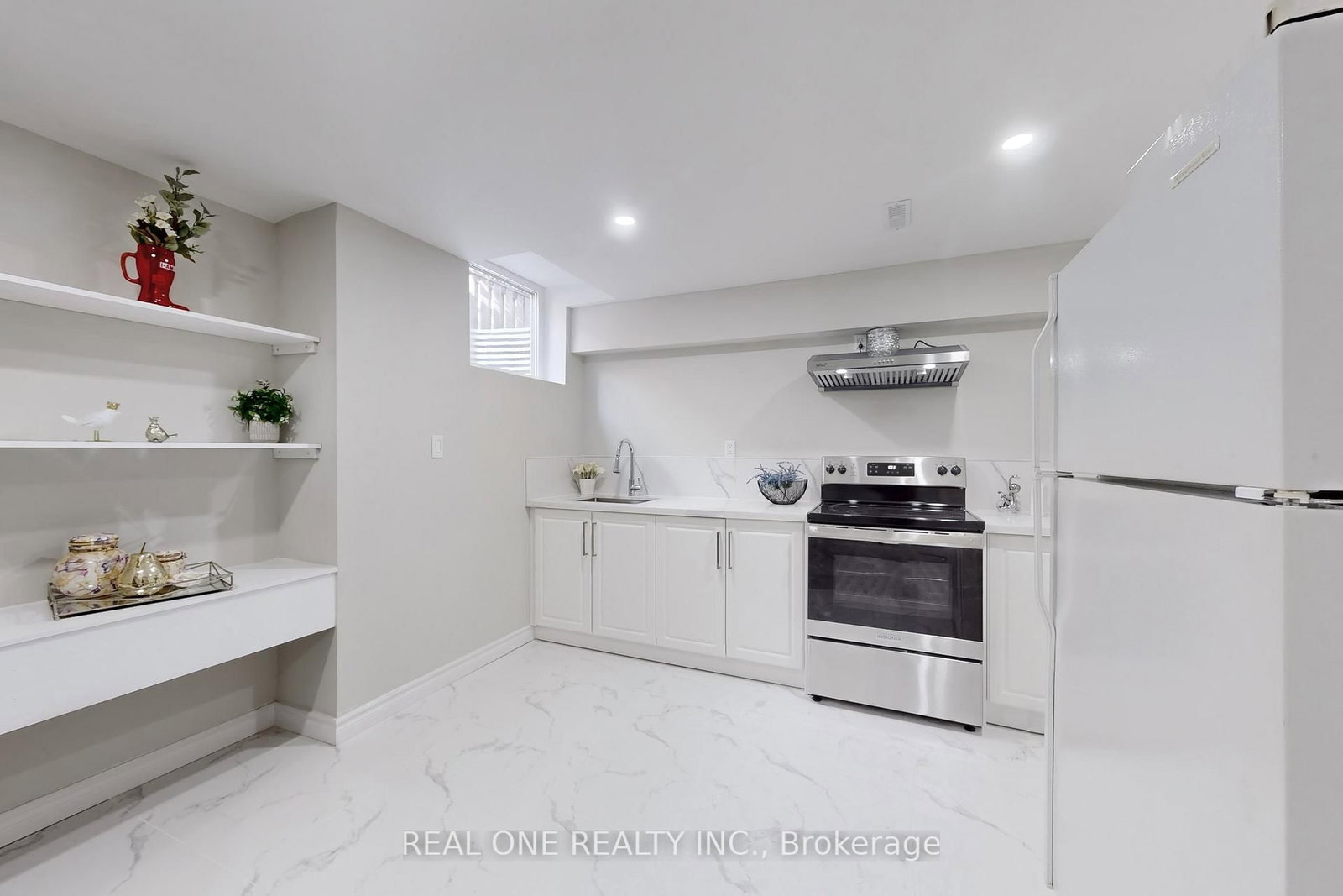 27 Gladiola Court E - Photo 3