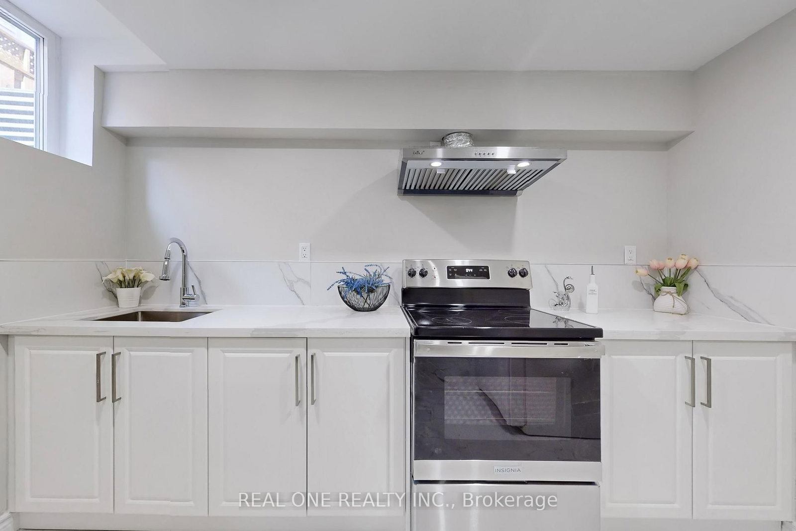 27 Gladiola Court E - Photo 4