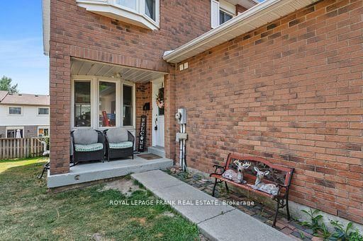 42 - 700 Harmony Rd N, Oshawa, L1K 1S2 | Image 3