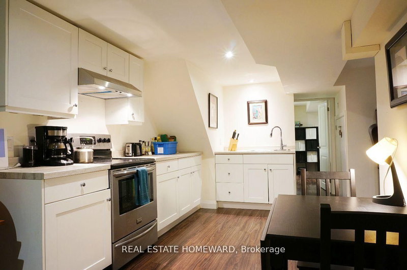 Lower - 183 Beech Ave, Toronto, M4E 3H8 | Image 2