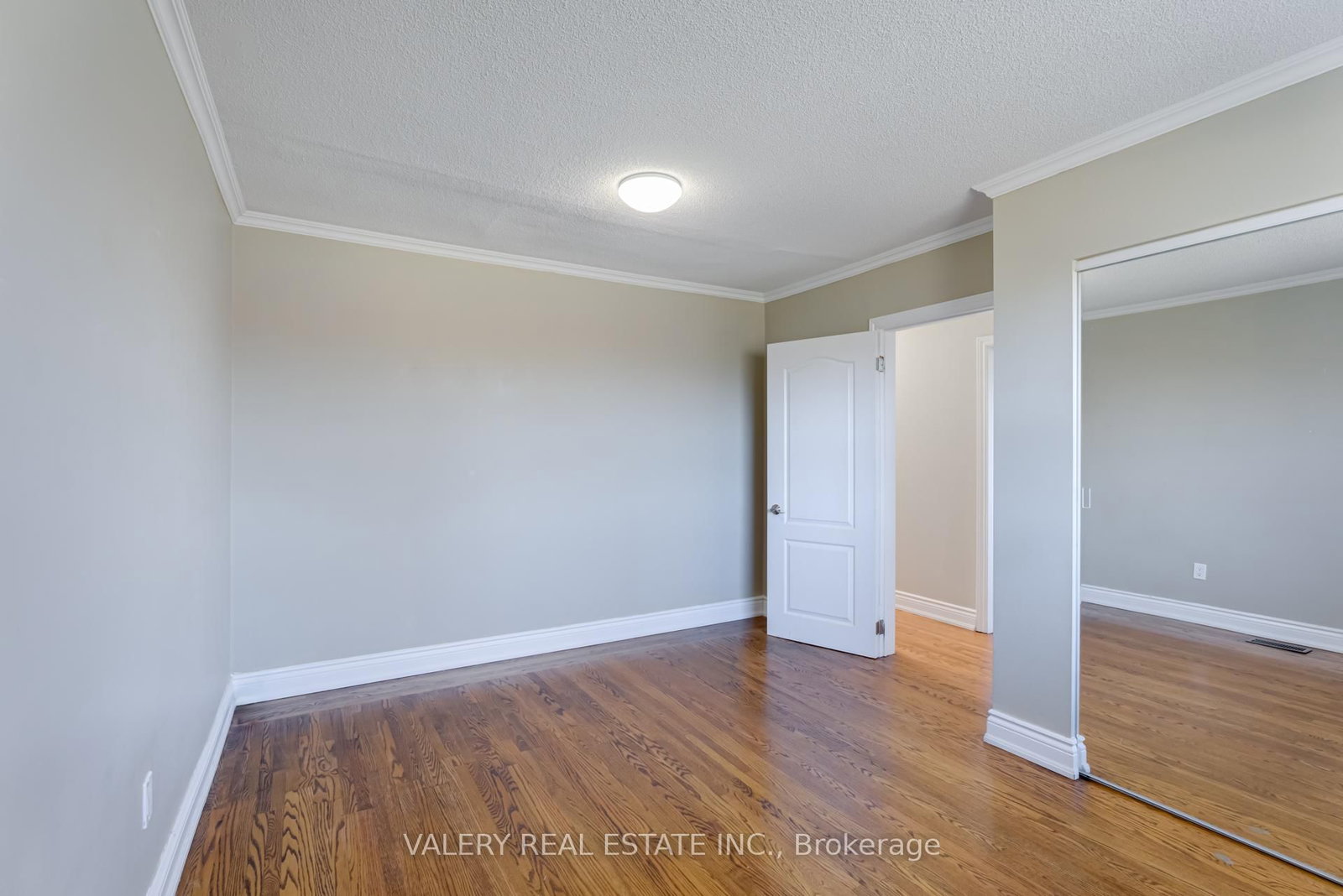 118 Dorcot Avenue, Unit MAIN - Photo 14