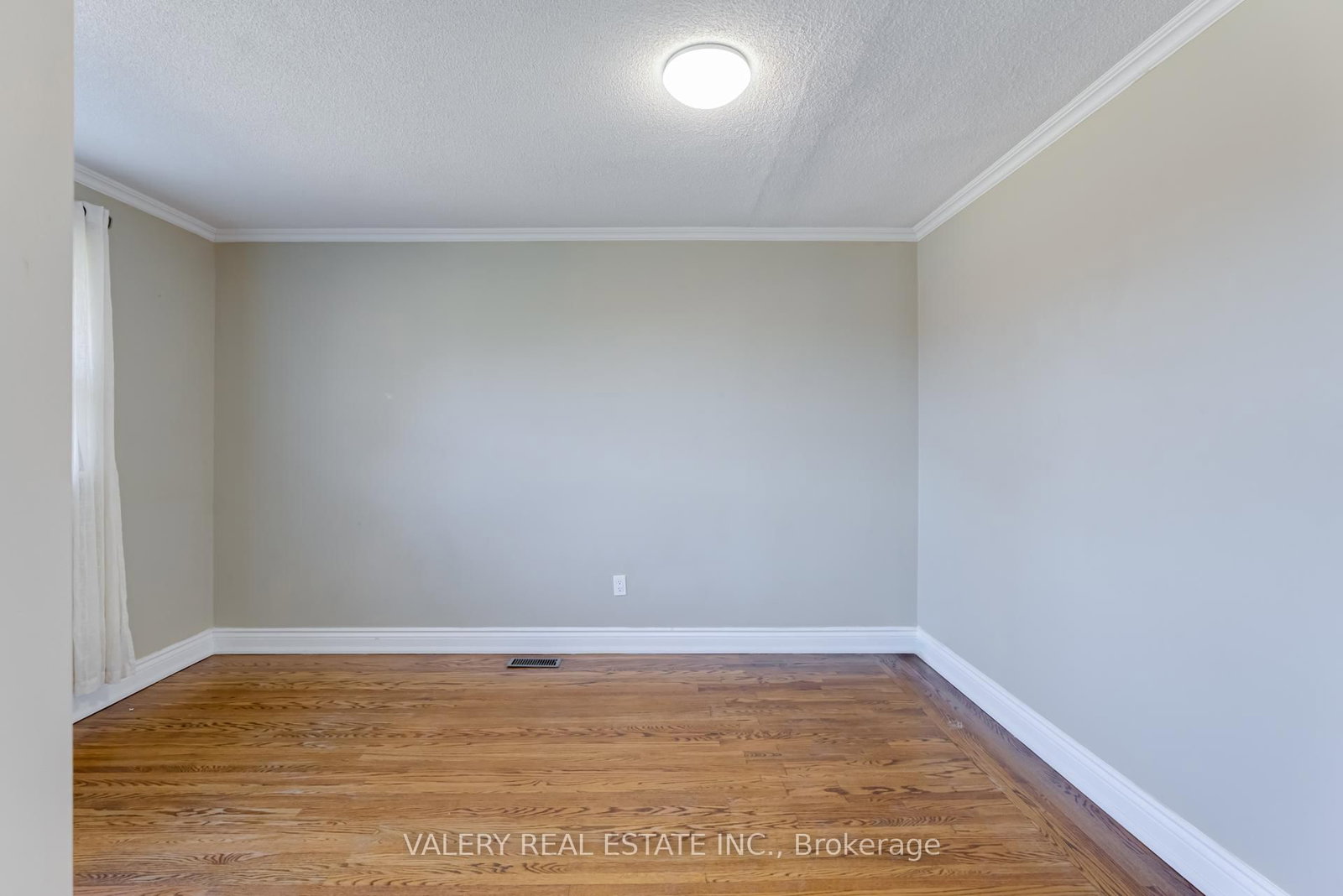 118 Dorcot Avenue, Unit MAIN - Photo 15