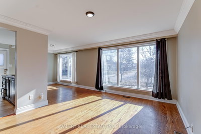 MAIN-118 Dorcot Avenue, Toronto, Ontario image-0-2