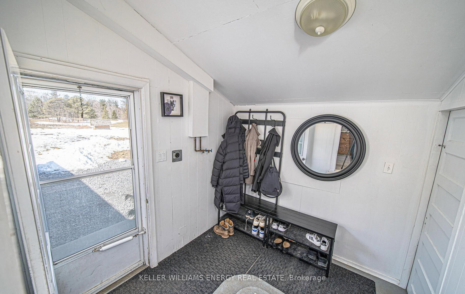 560 Taunton Road W - Photo 18