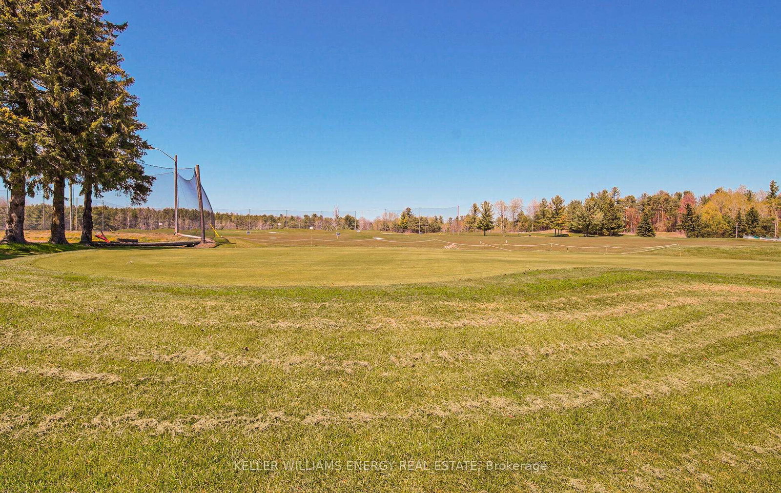 560 Taunton Road W - Photo 10