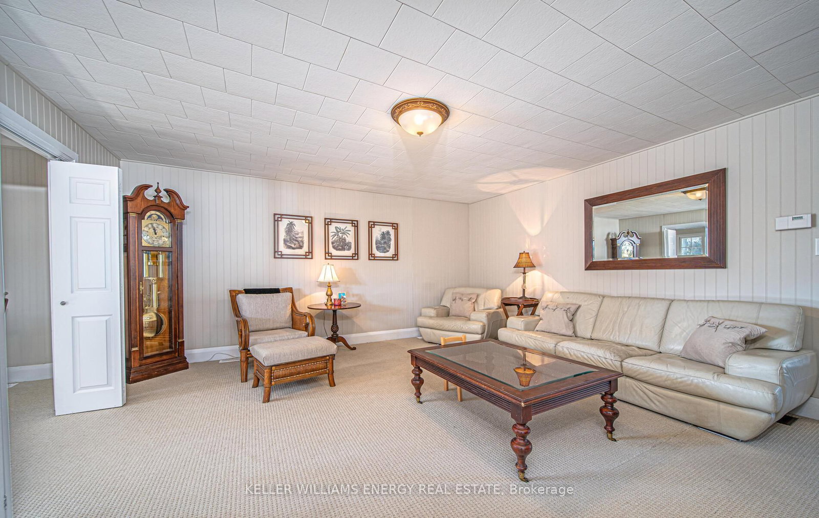 560 Taunton Road W - Photo 23