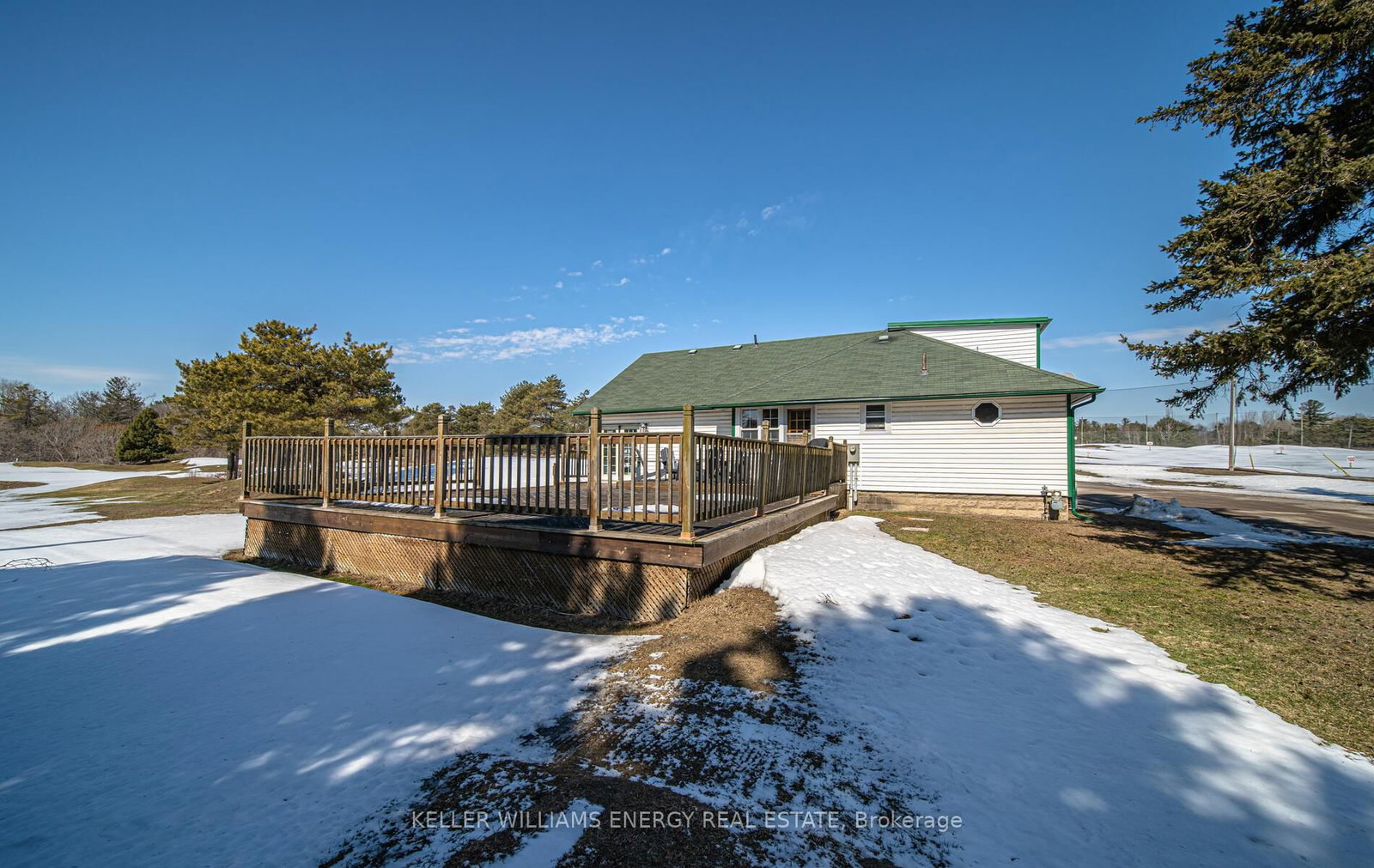 560 Taunton Road W - Photo 34