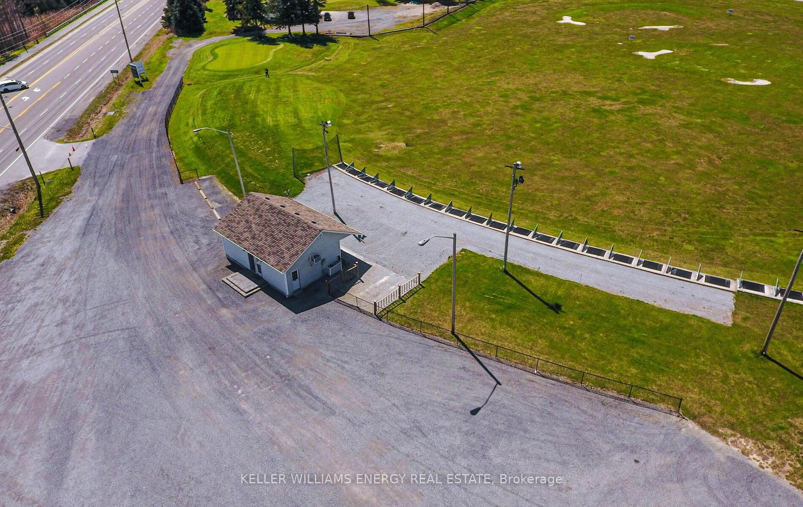 560 Taunton Road W - Photo 4