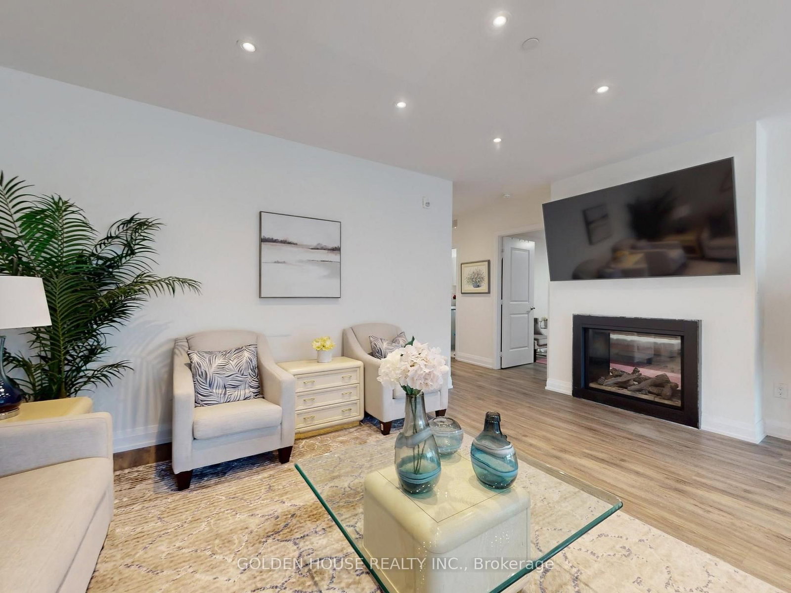 200 Woodbine Avenue, Unit 403 - Photo 15